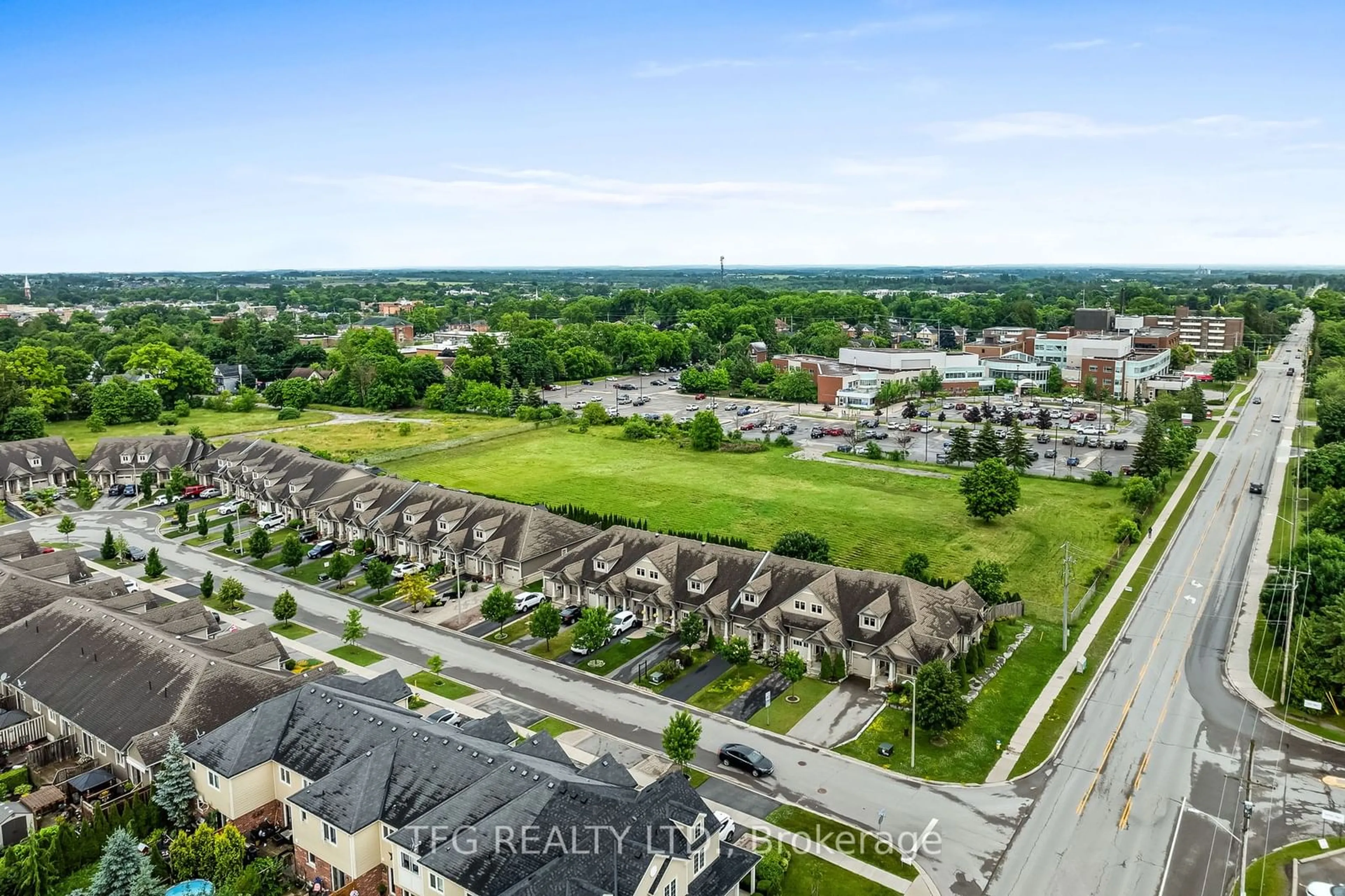 A pic from exterior of the house or condo, the view of city buildings for 7 Chadwin Dr, Kawartha Lakes Ontario K9V 0E8