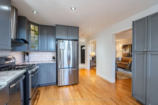 Additional property image - 138 Beaverbrook Ave