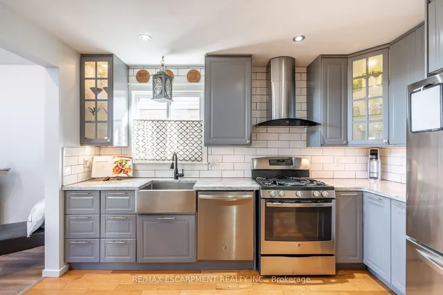 Additional property image - 138 Beaverbrook Ave