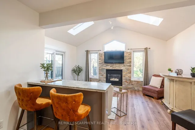 Additional property image - 138 Beaverbrook Ave