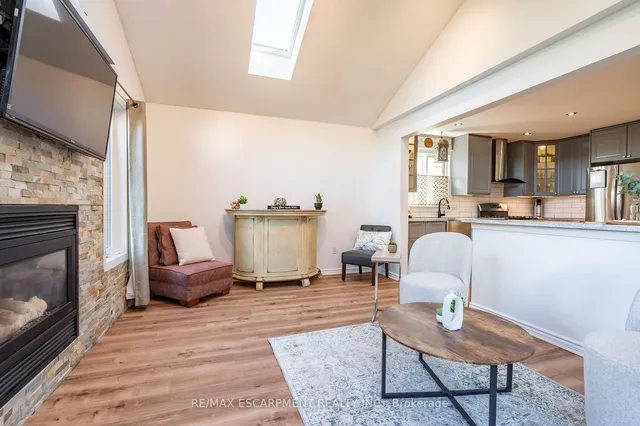 Additional property image - 138 Beaverbrook Ave