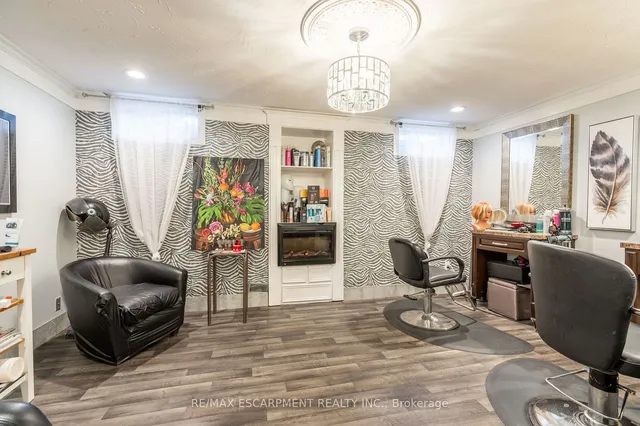 Additional property image - 138 Beaverbrook Ave