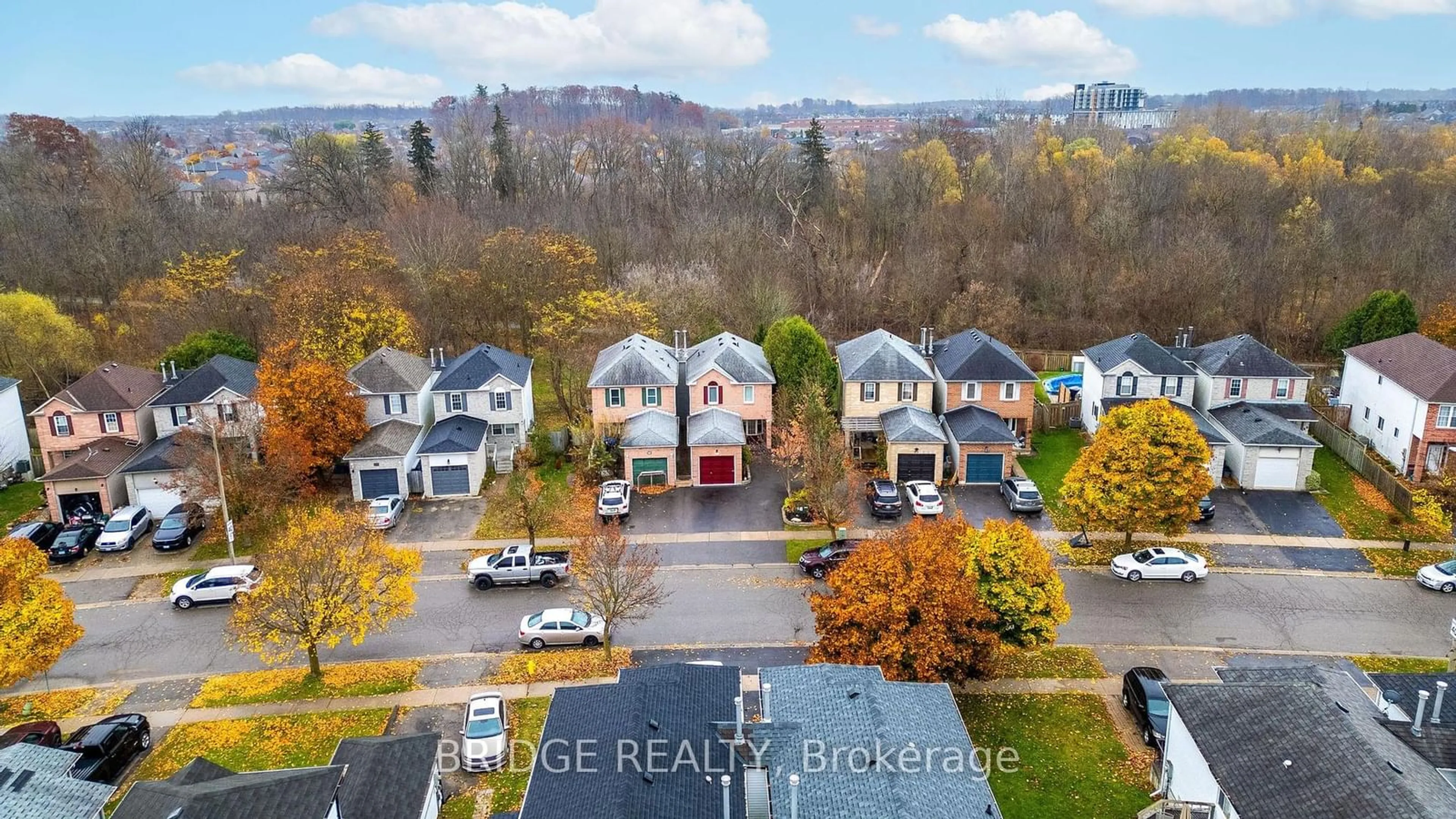 A pic from exterior of the house or condo, the street view for 61 D'AUBIGNY Rd, Brantford Ontario N3T 6J3