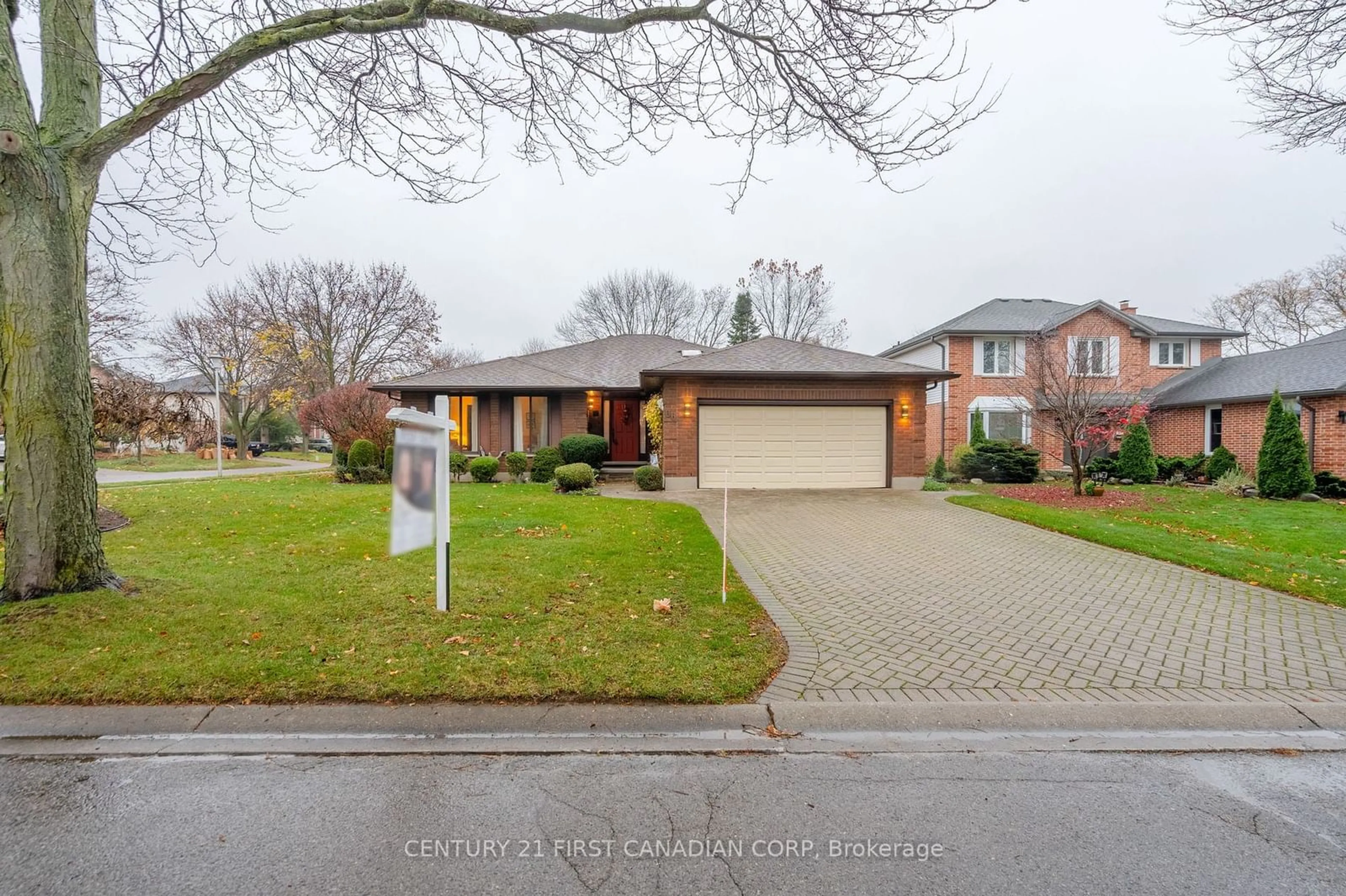 Frontside or backside of a home, the street view for 66 Nanette Cres, London Ontario N5X 3K8