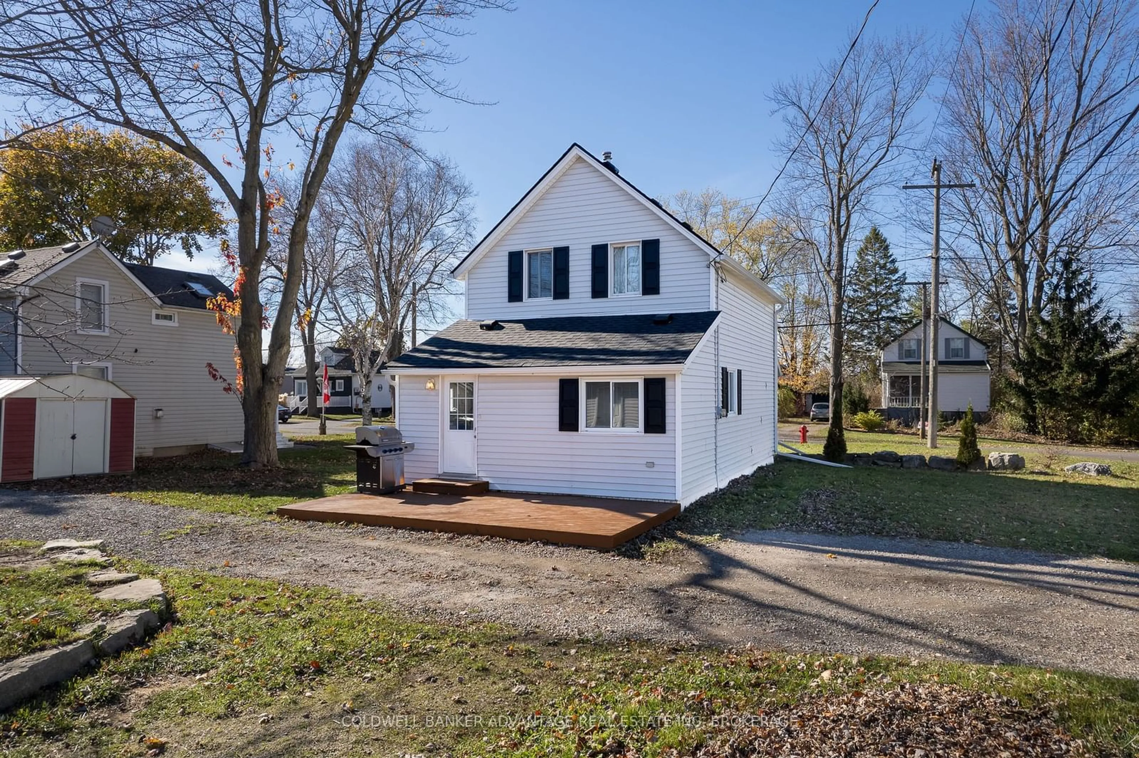 A pic from exterior of the house or condo, cottage for 231 Mellanby Ave, Port Colborne Ontario L3K 2M1