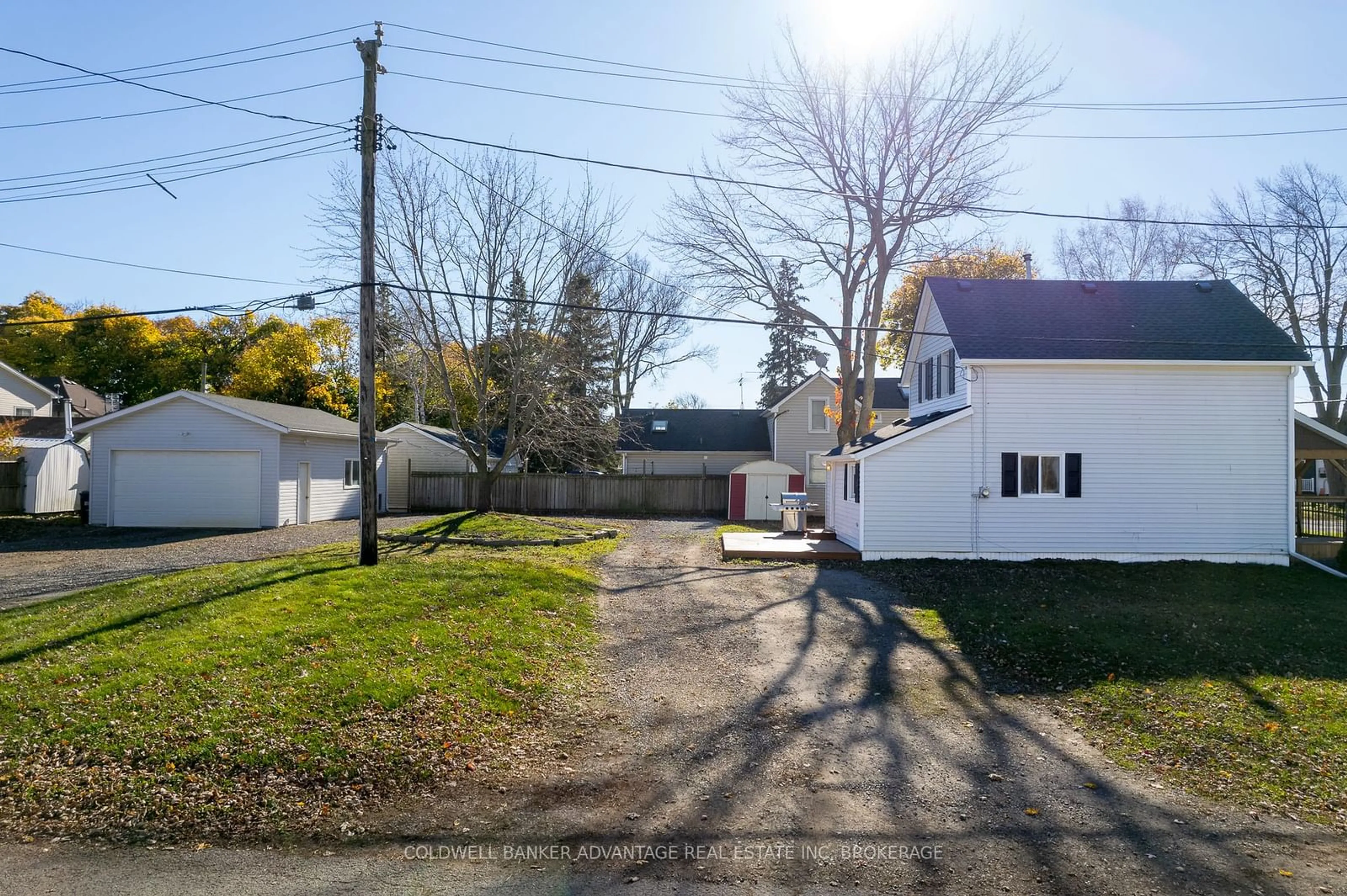 Frontside or backside of a home, the street view for 231 Mellanby Ave, Port Colborne Ontario L3K 2M1