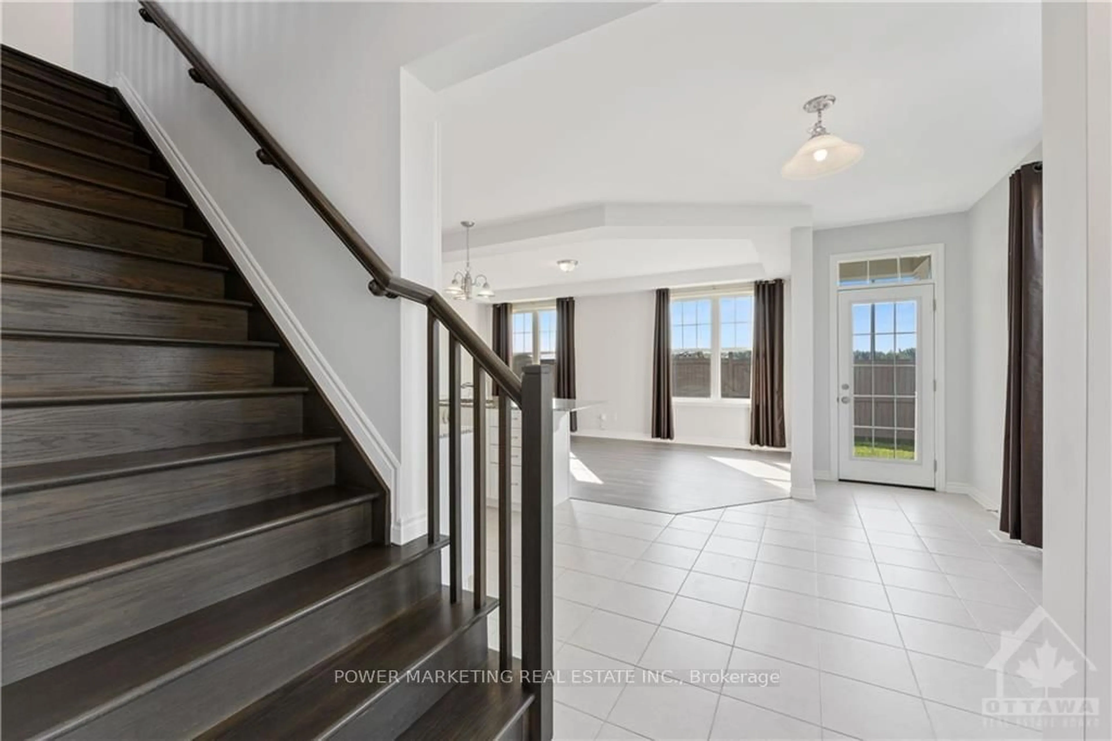 Indoor entryway, wood floors for 301 SWEETCLOVER Way, Orleans - Cumberland and Area Ontario K4A 1E5