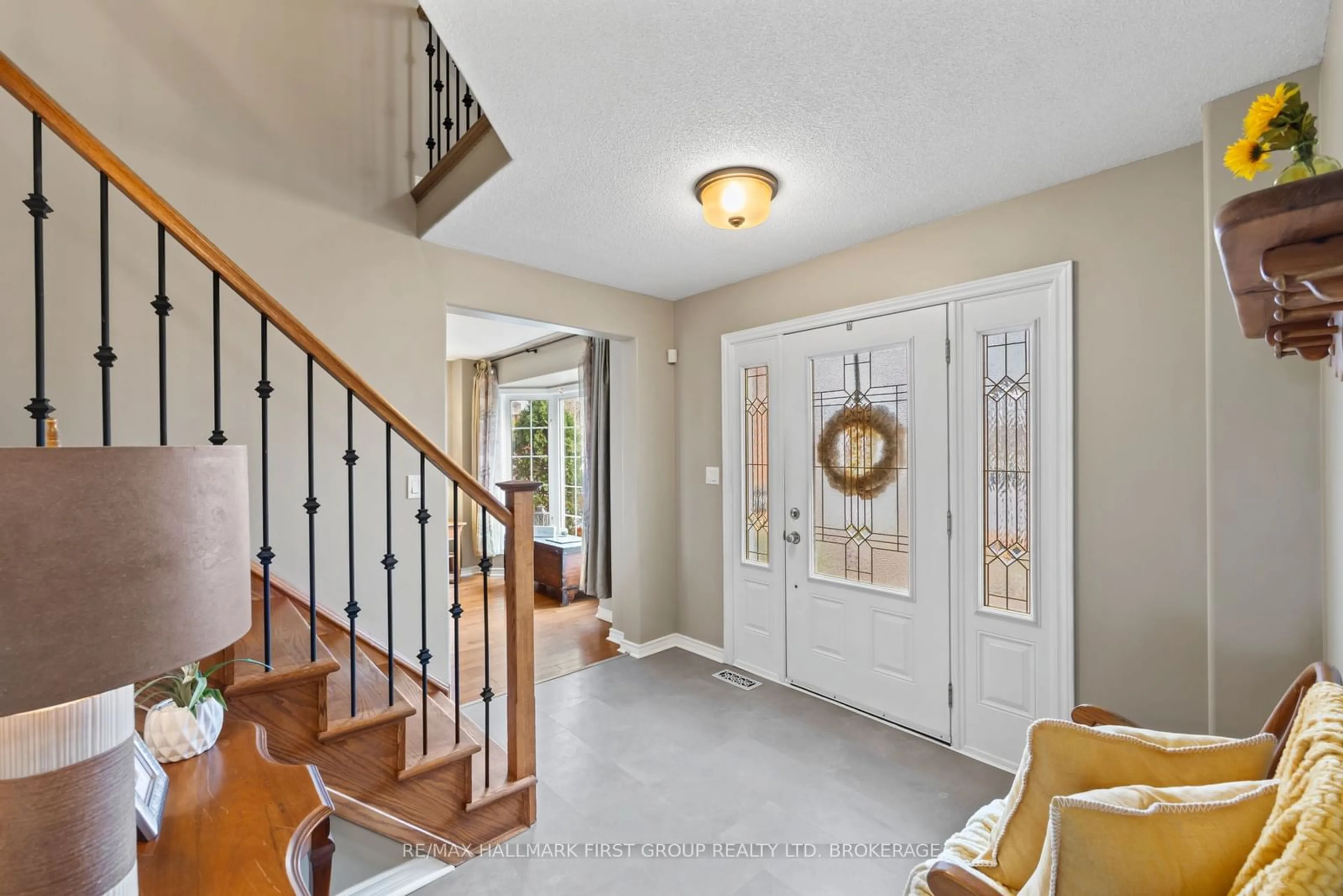 Indoor entryway, wood floors for 1097 Katharine Cres, Kingston Ontario K7P 2V1