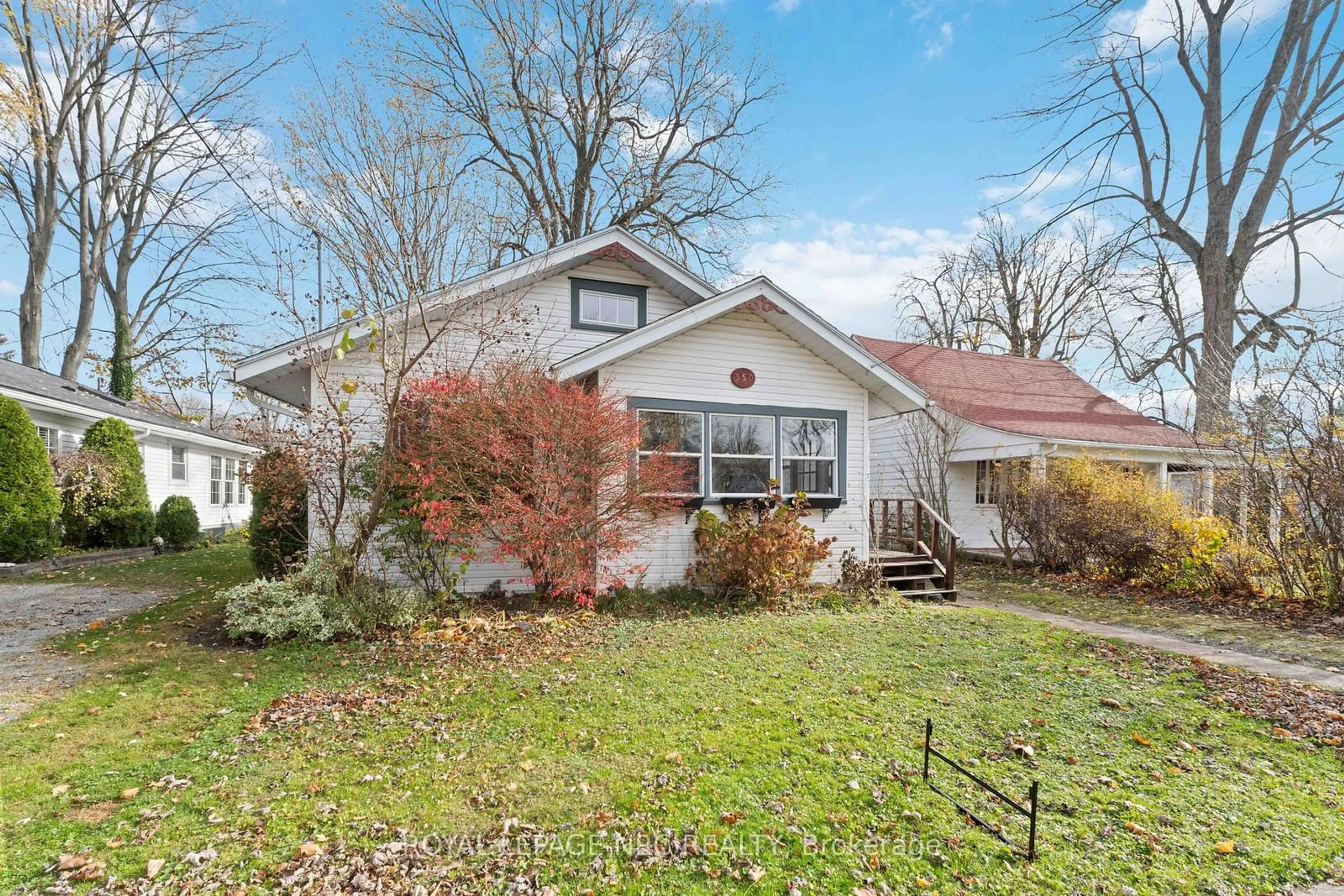 Frontside or backside of a home, cottage for 350 Rosewood Ave, Fort Erie Ontario L0S 1B0