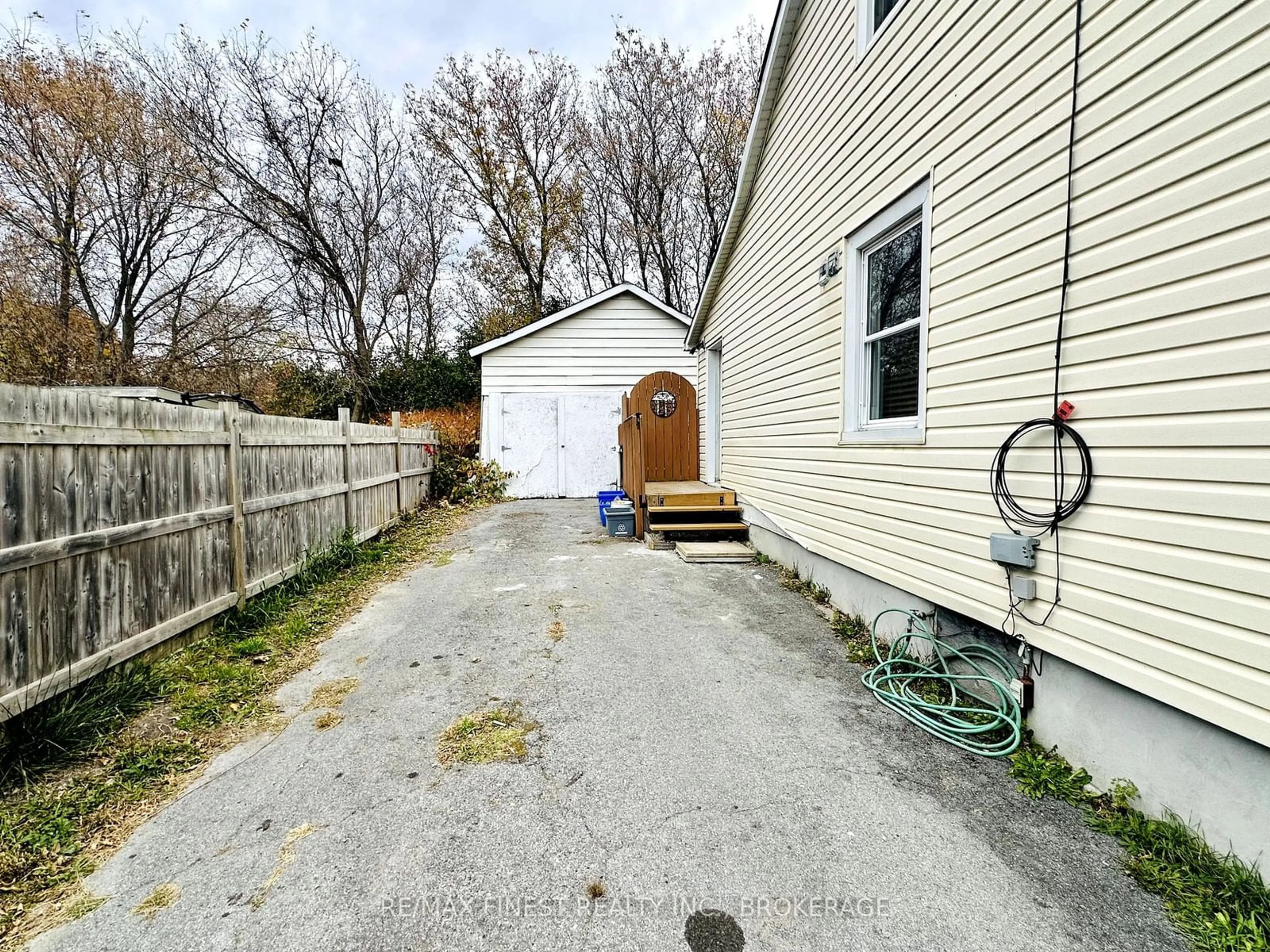 Shed for 27 Hickson Ave, Kingston Ontario K7K 2N4