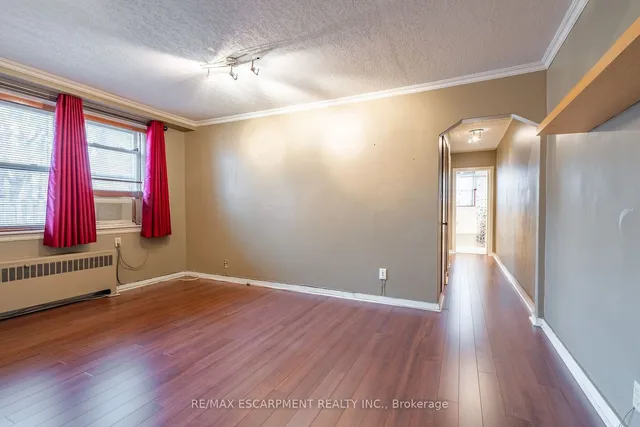 Additional property image - 4 ROBINSON St Unit 5