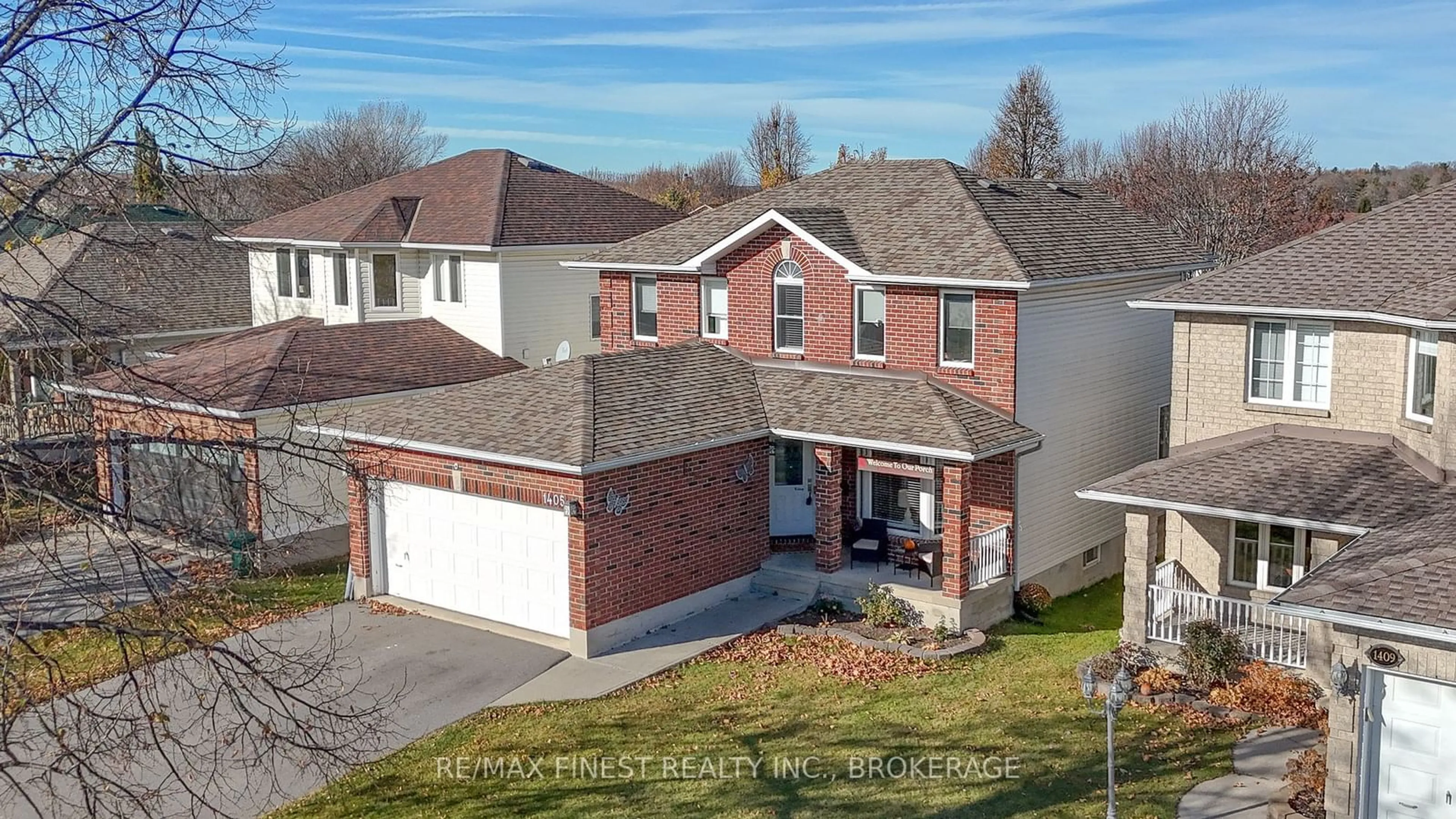 Frontside or backside of a home, the street view for 1405 FISHER Crt, Kingston Ontario K7M 8T2