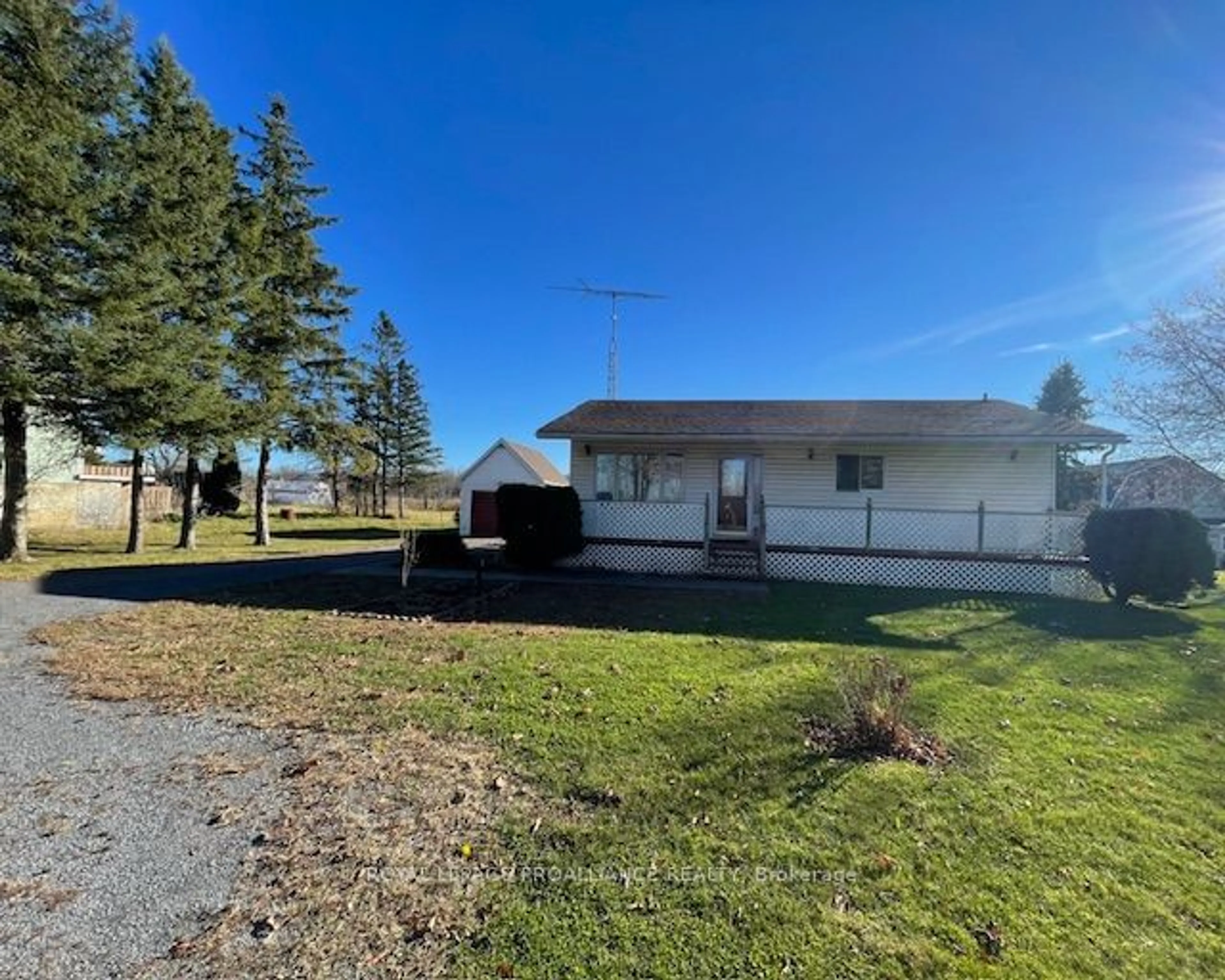 Frontside or backside of a home, cottage for 400 York Rd, Tyendinaga Ontario K0K 1X0