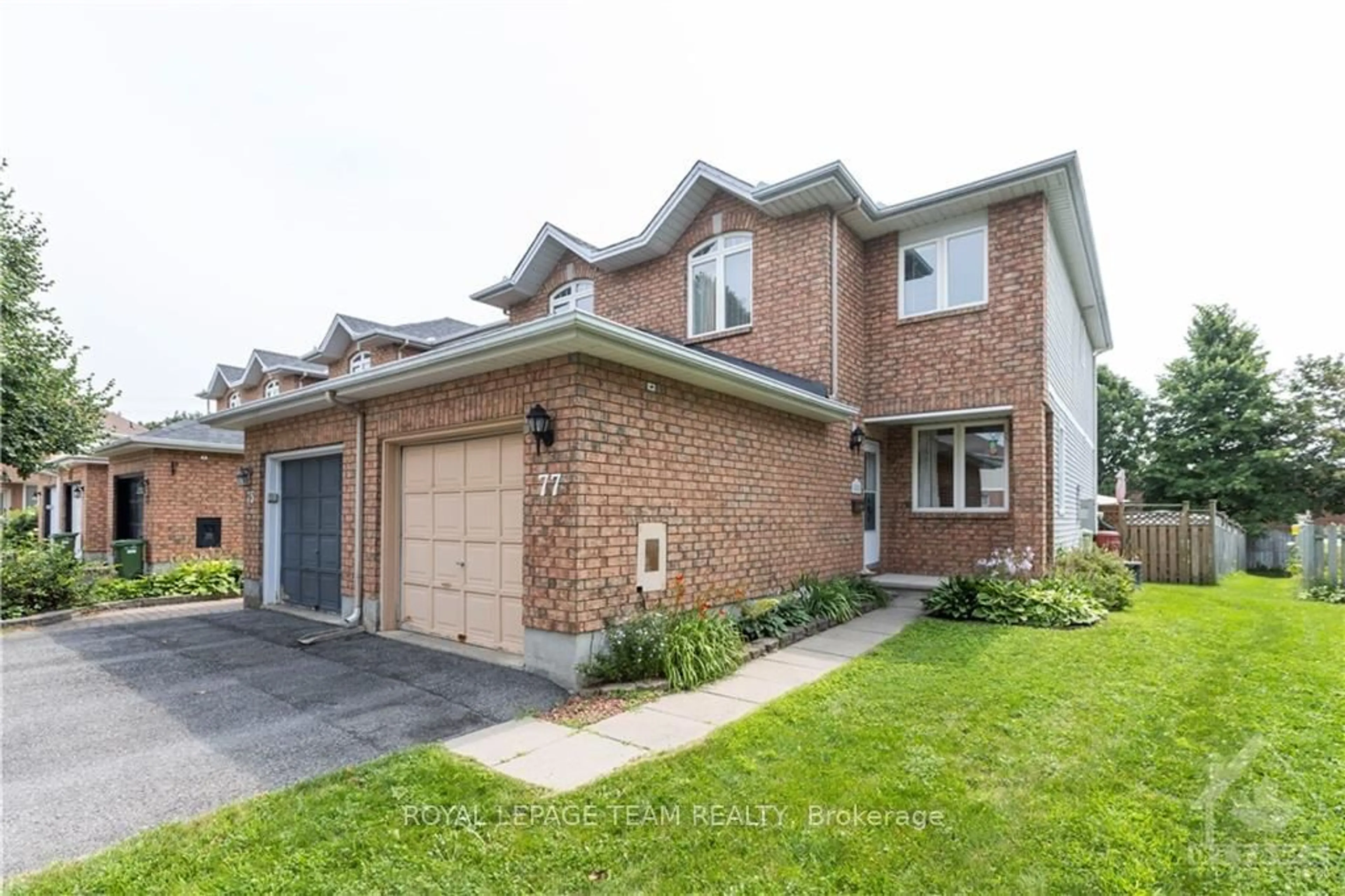 Home with brick exterior material for 77 MULLCRAFT Cres, Barrhaven Ontario K2J 4P7