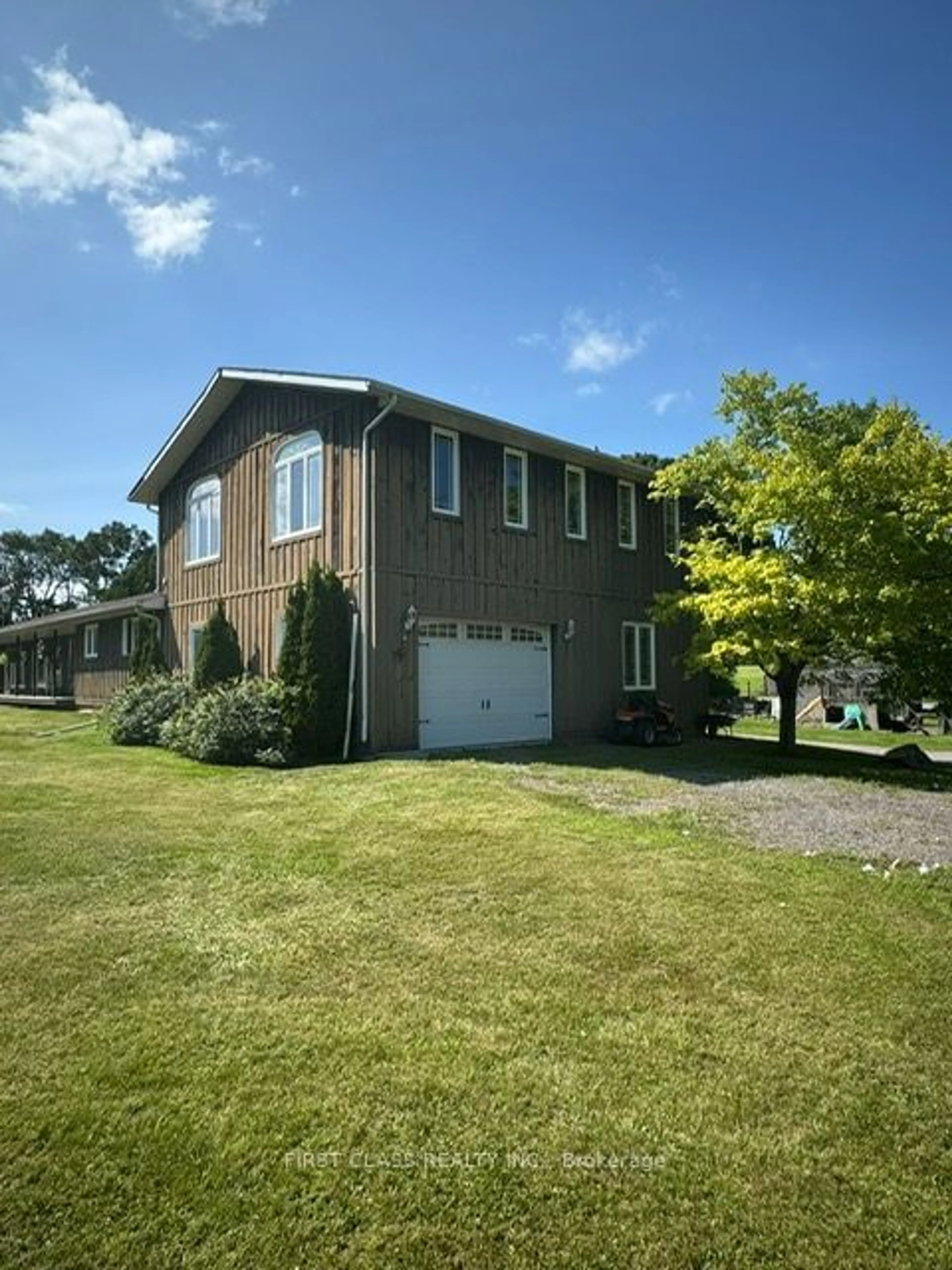 Frontside or backside of a home, cottage for 121 Whitehead Rd, Alnwick/Haldimand Ontario K0K 2G0