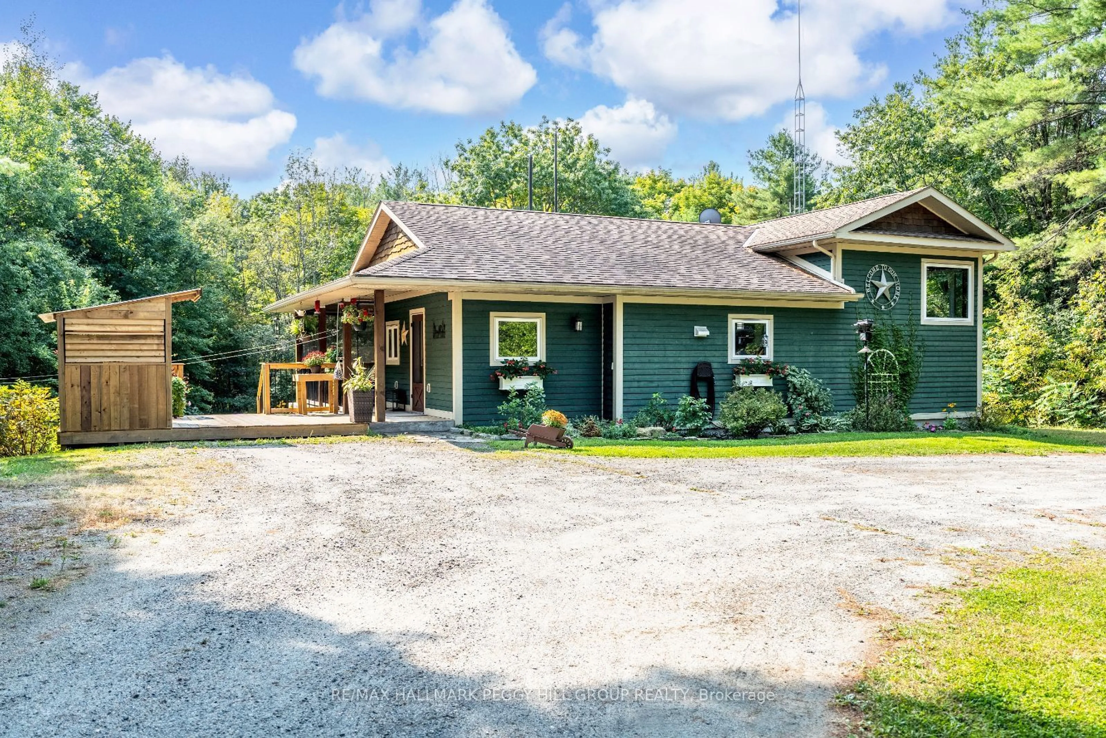 A pic from exterior of the house or condo, cottage for 1023 Sophers Landing Rd, Gravenhurst Ontario P0E 1G0