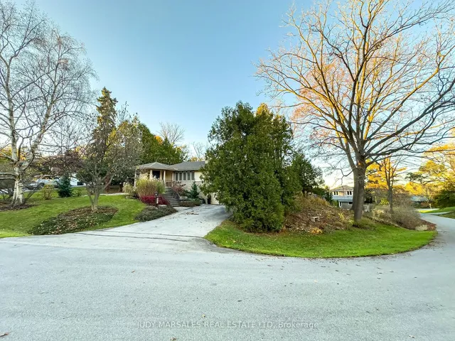 Primary image of 851 Mewburn Rd