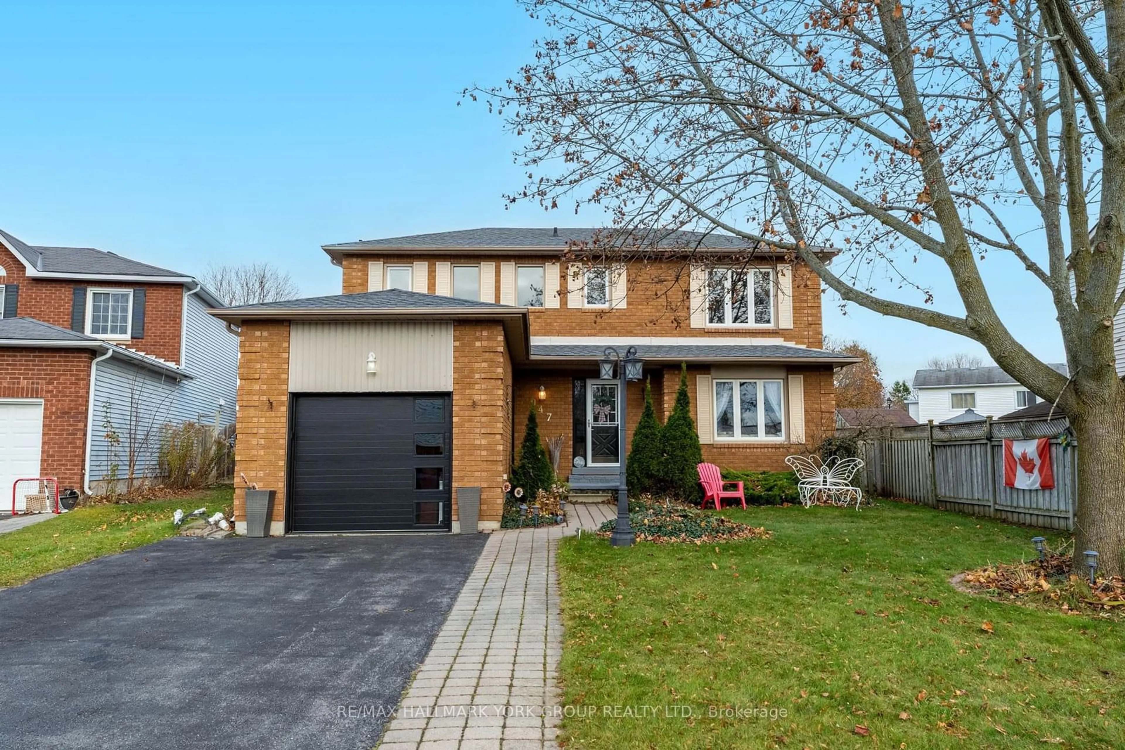 Home with brick exterior material for 947 Cornell Crescent, Cobourg Ontario K9A 5H3