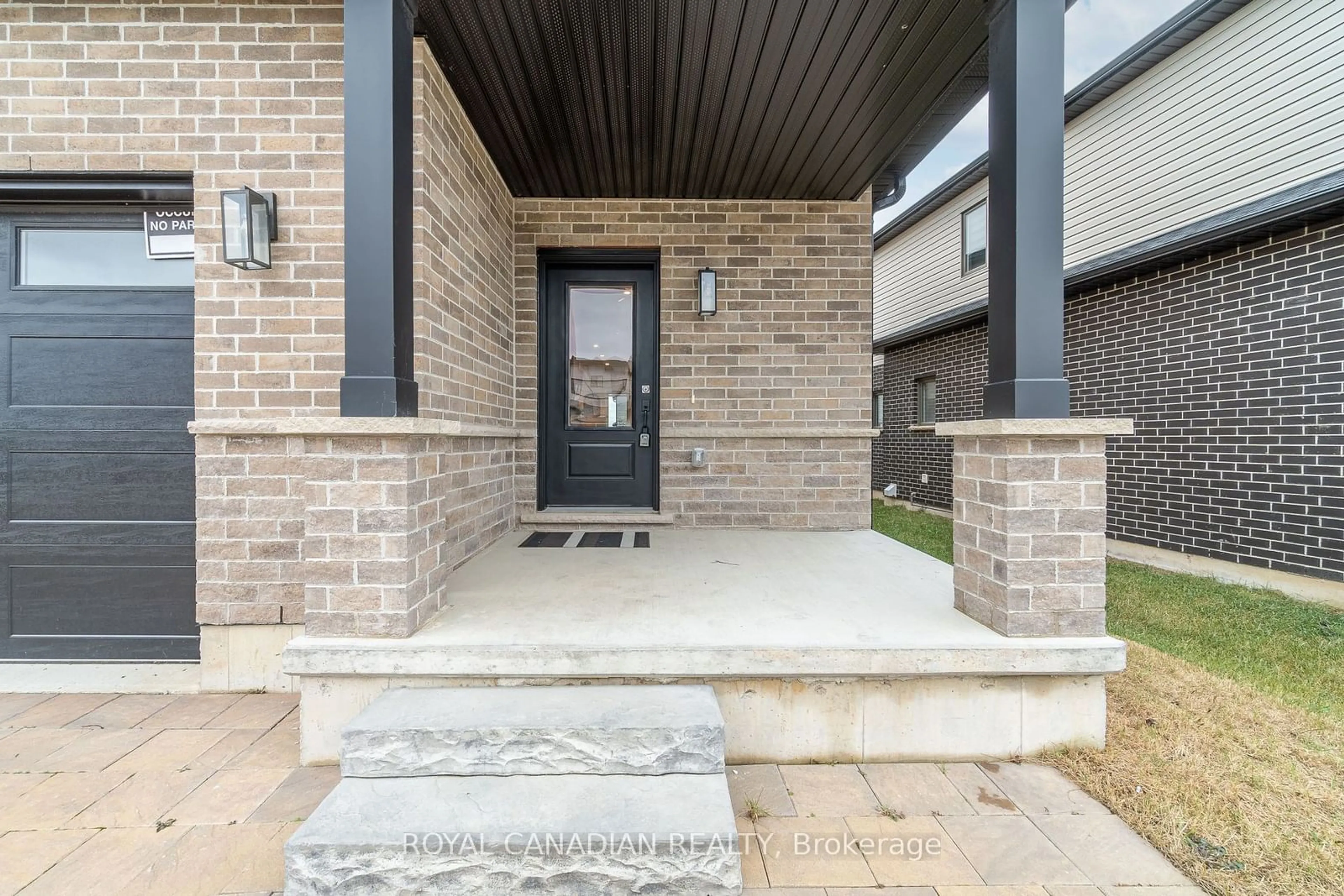 Home with brick exterior material for 3600 Earlston Crossing, London Ontario N6L 0G6