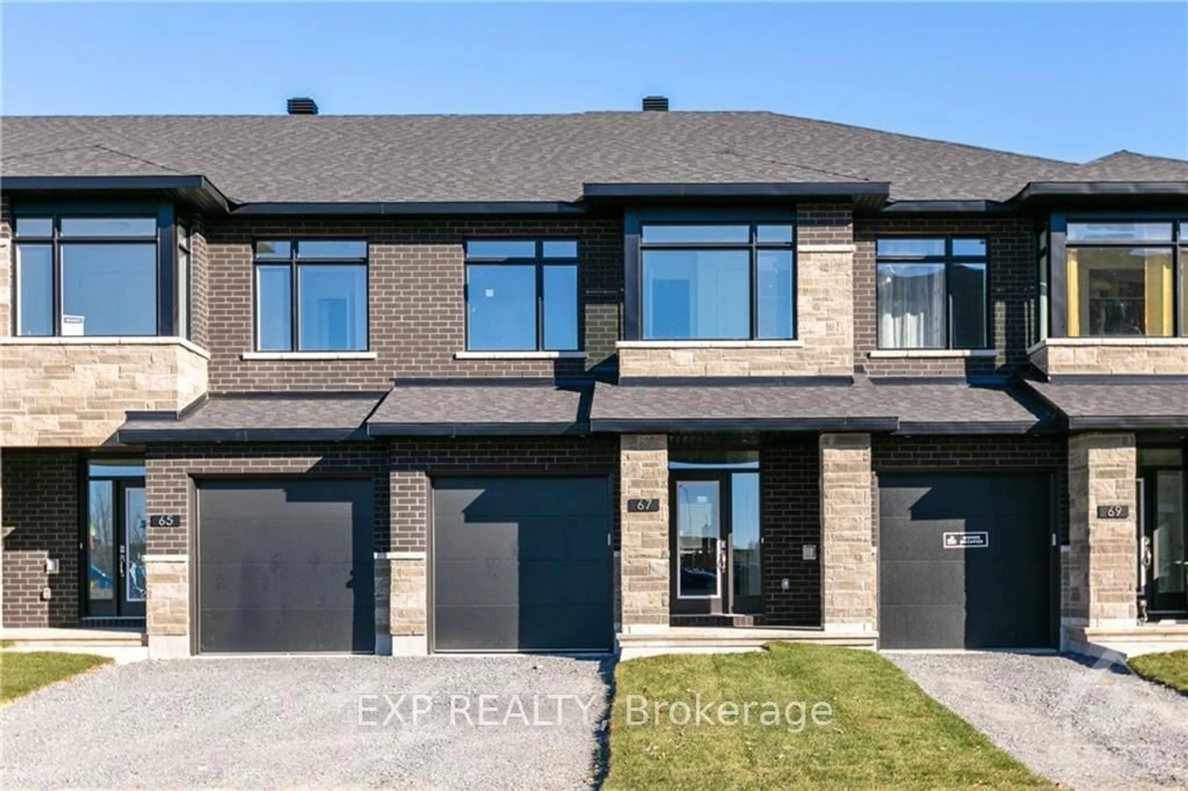 Home with brick exterior material for 67 MAIZE St, Stittsville - Munster - Richmond Ontario K2S 2T4