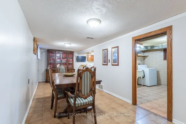 Additional property image - 97 Strathearne Ave