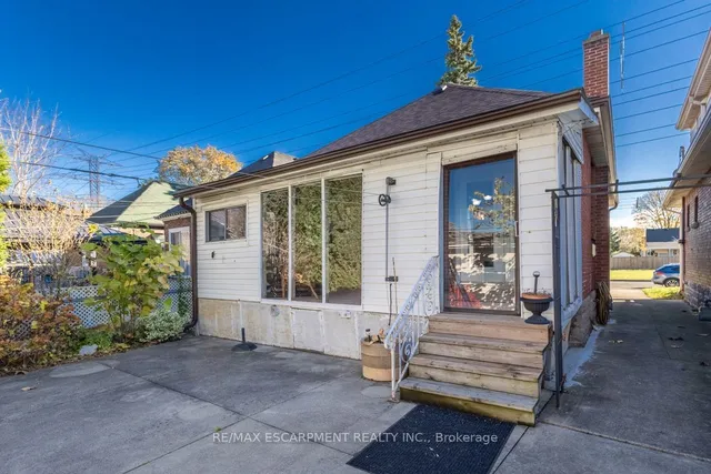 Additional property image - 97 Strathearne Ave