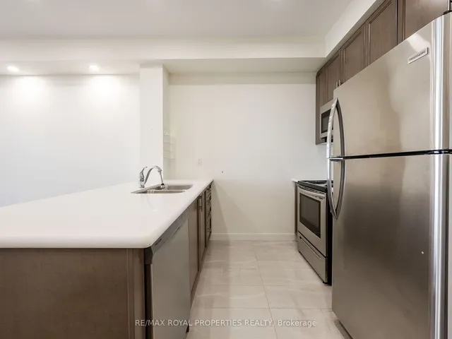Additional property image - 101 Shoreview Pl Unit 339