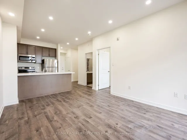 Additional property image - 101 Shoreview Pl Unit 339