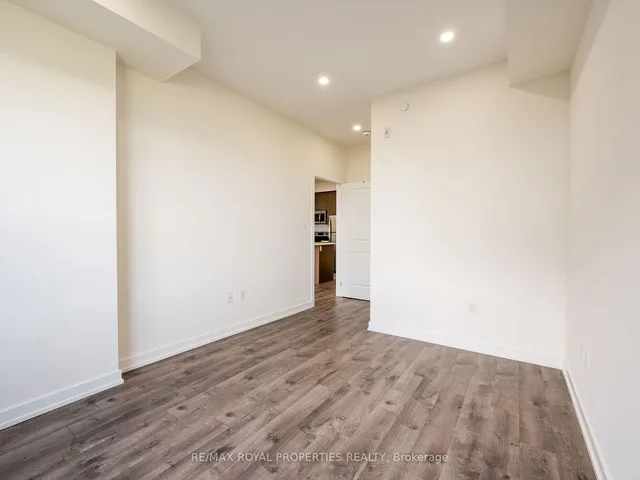 Additional property image - 101 Shoreview Pl Unit 339