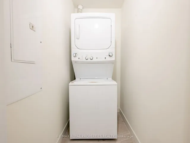 Additional property image - 101 Shoreview Pl Unit 339