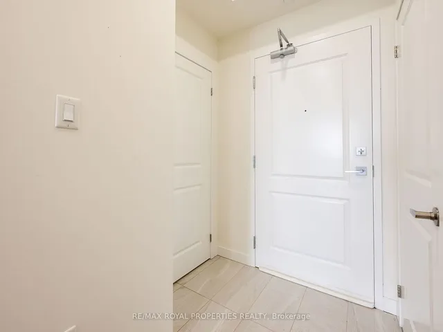 Additional property image - 101 Shoreview Pl Unit 339