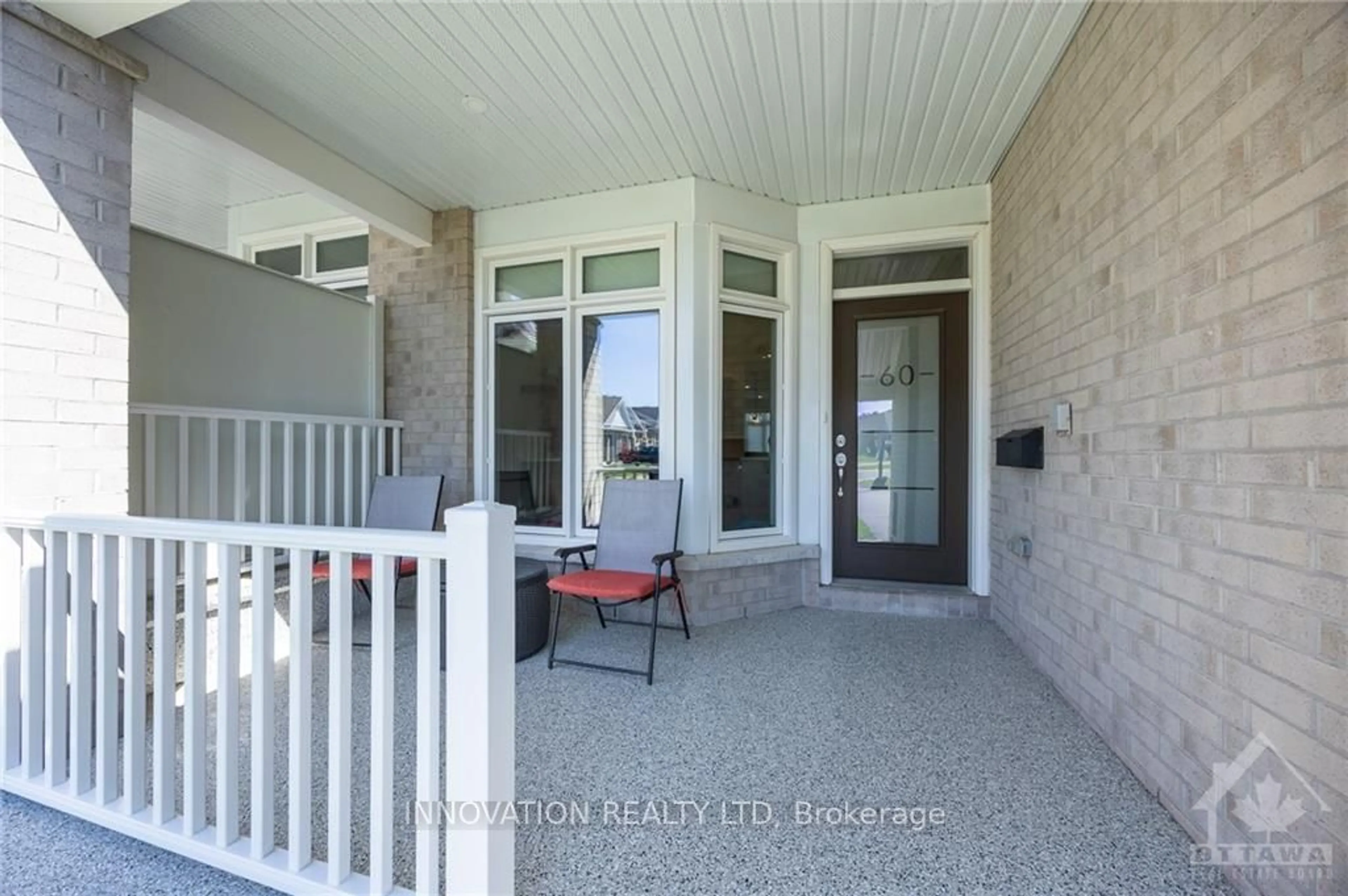 Indoor entryway, cement floor for 60 KAYENTA St, Stittsville - Munster - Richmond Ontario K2S 2K7