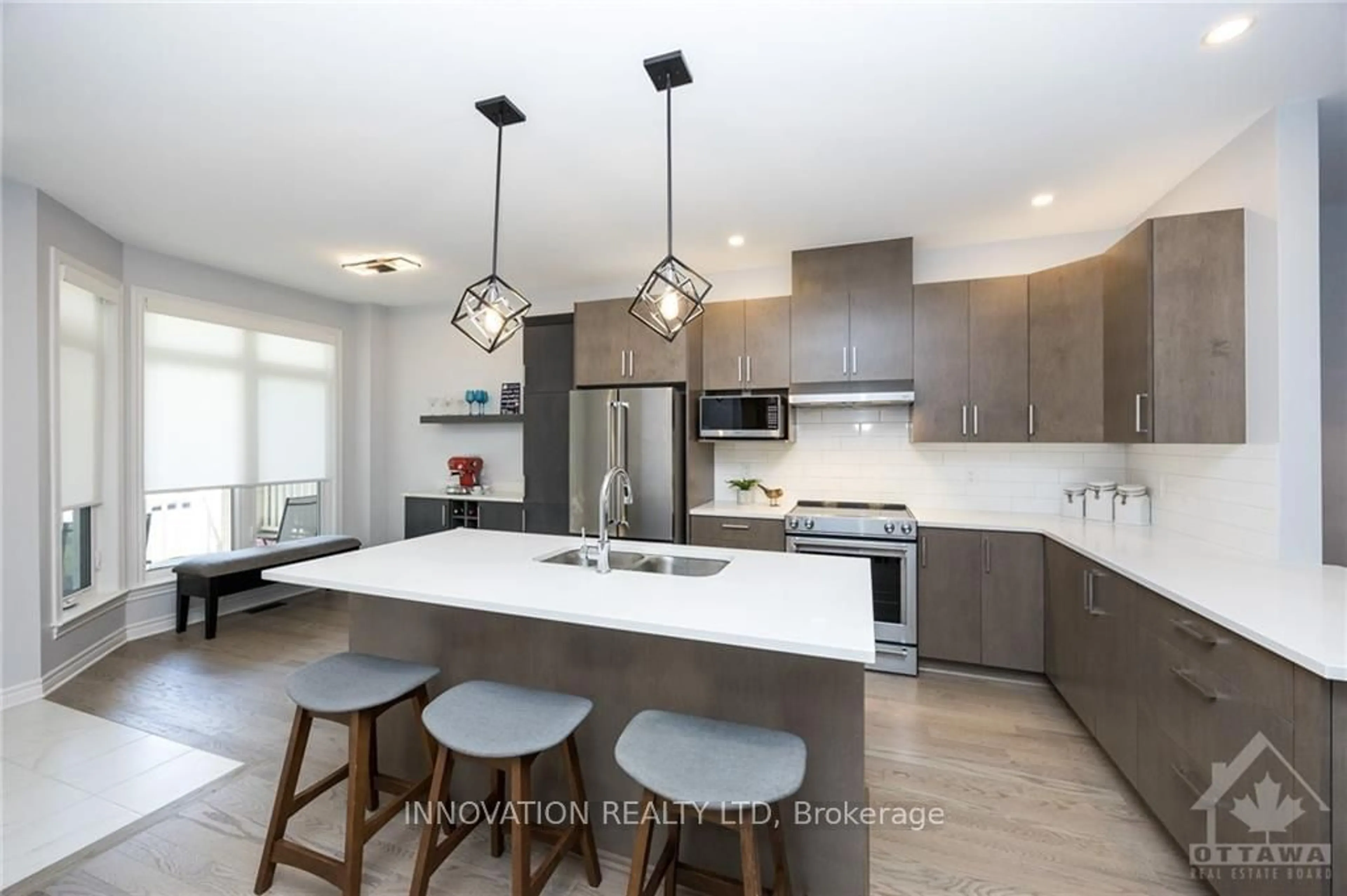 Open concept kitchen for 60 KAYENTA St, Stittsville - Munster - Richmond Ontario K2S 2K7