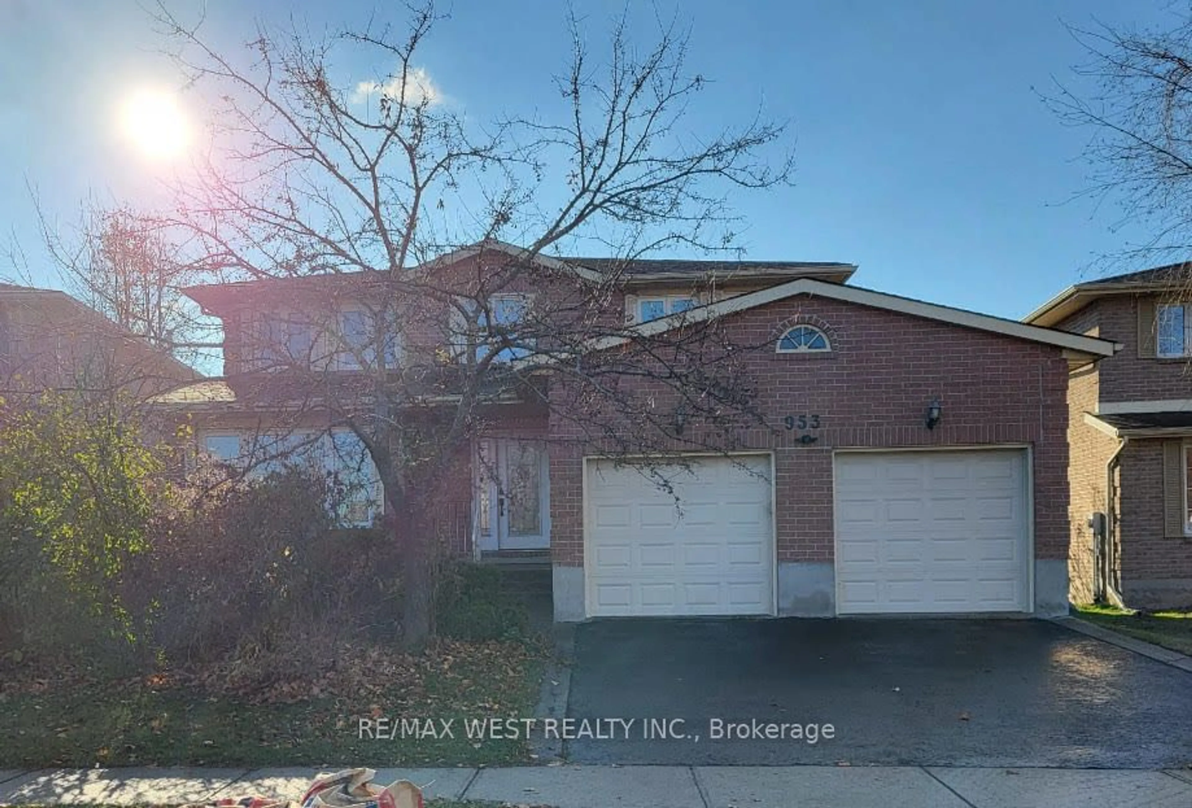 Frontside or backside of a home, the street view for 953 Lancaster Dr, Kingston Ontario K7P 2A4