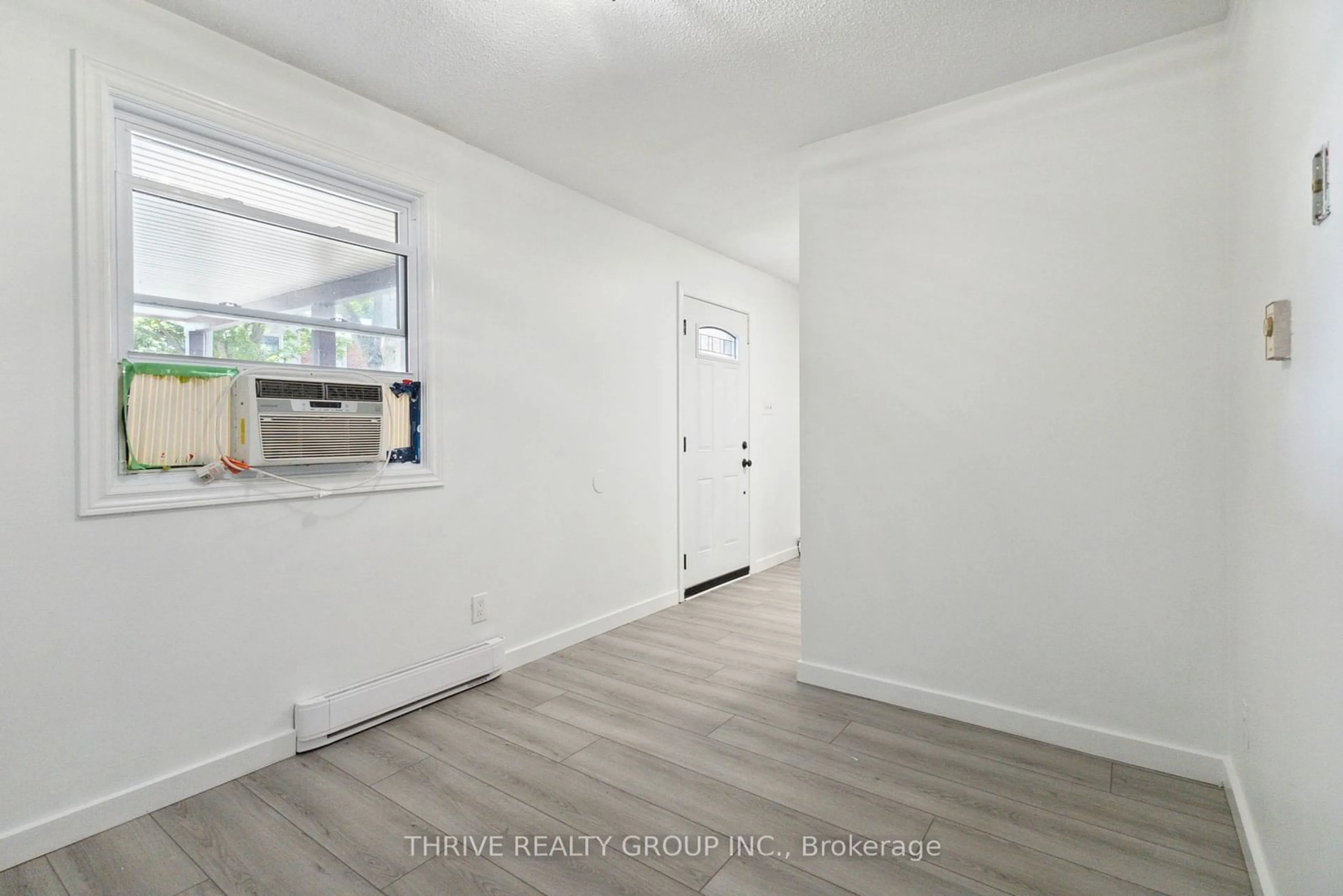 A pic of a room, wood floors for 1330 Jalna Blvd #130, London Ontario N6E 2H7