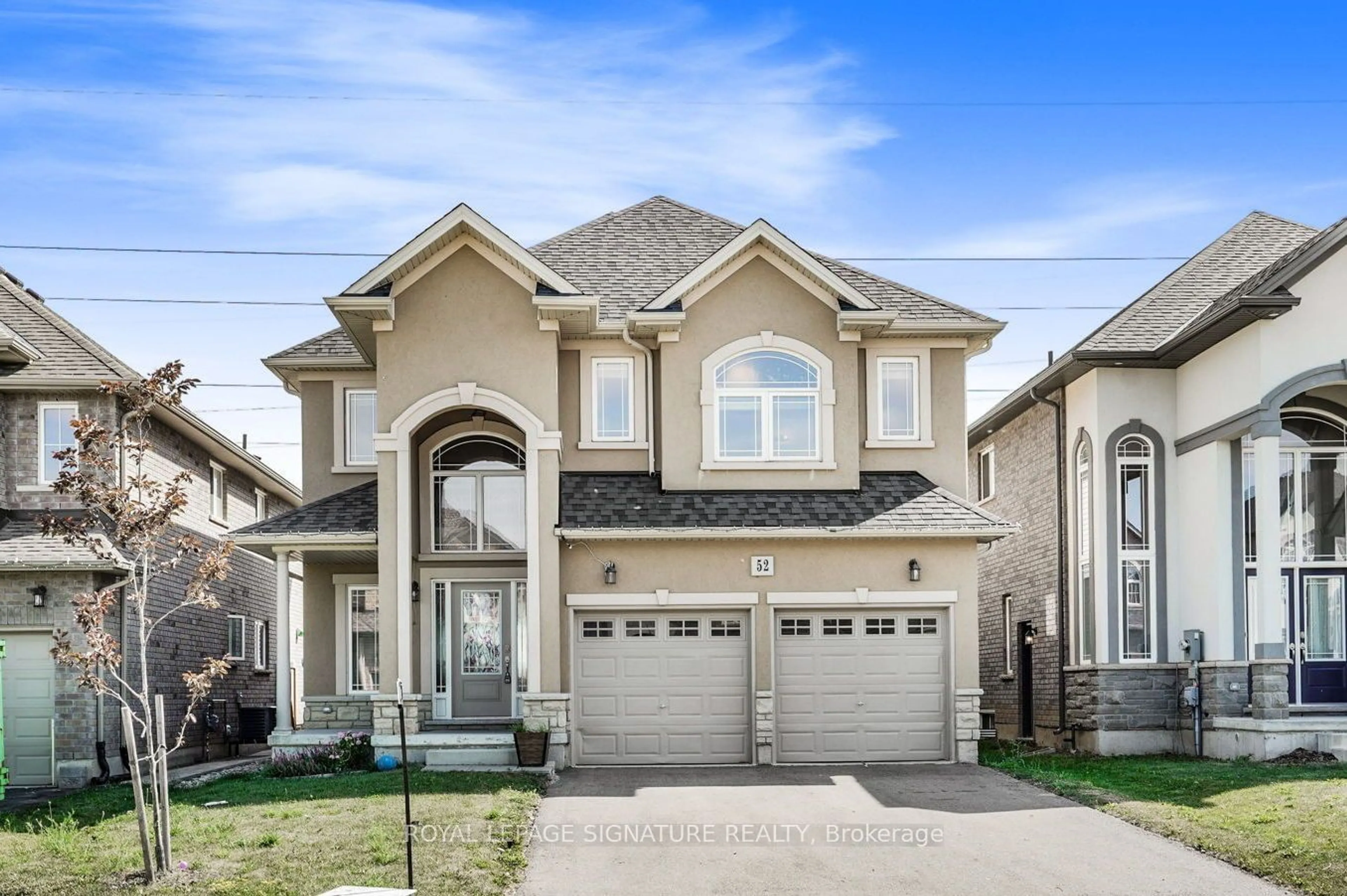 Frontside or backside of a home, the street view for 52 Dolomiti Crt, Hamilton Ontario L0R 1P0