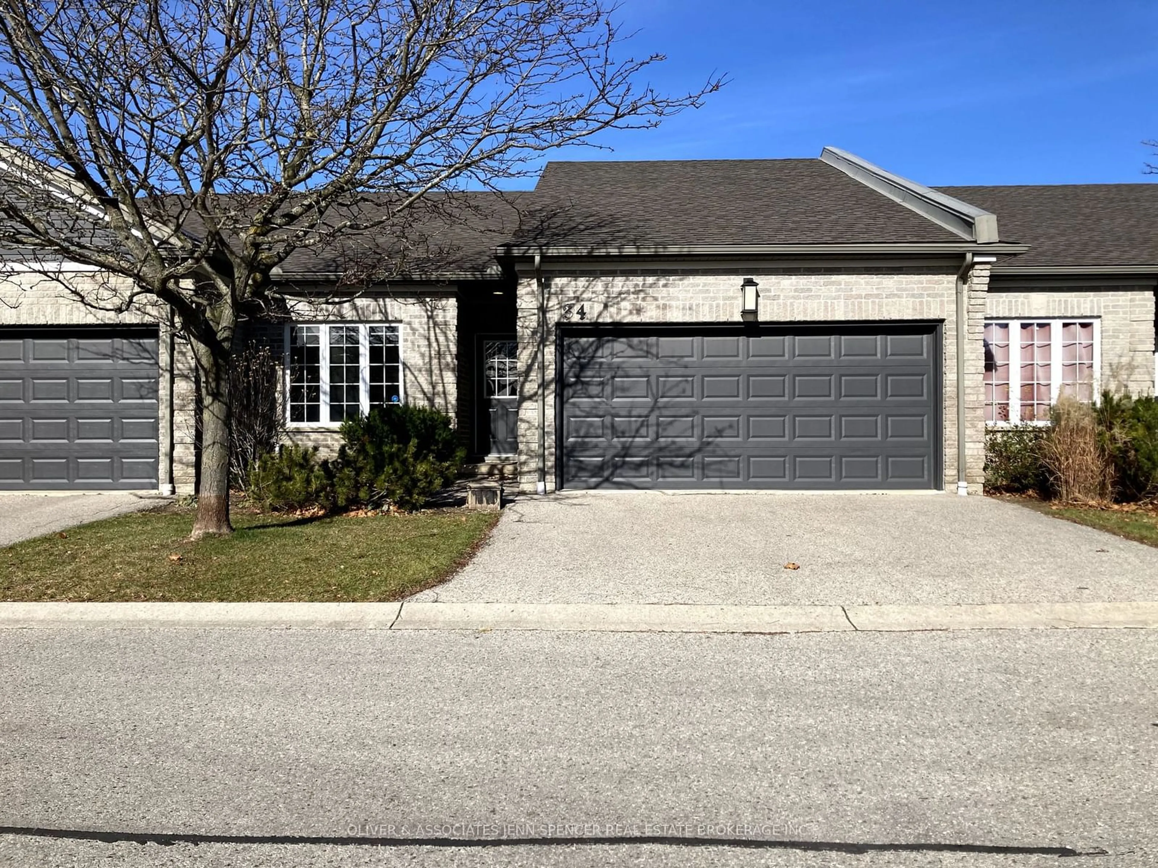 A pic from exterior of the house or condo, the street view for 500 Sunnystone Rd #34, London Ontario N5X 4R4