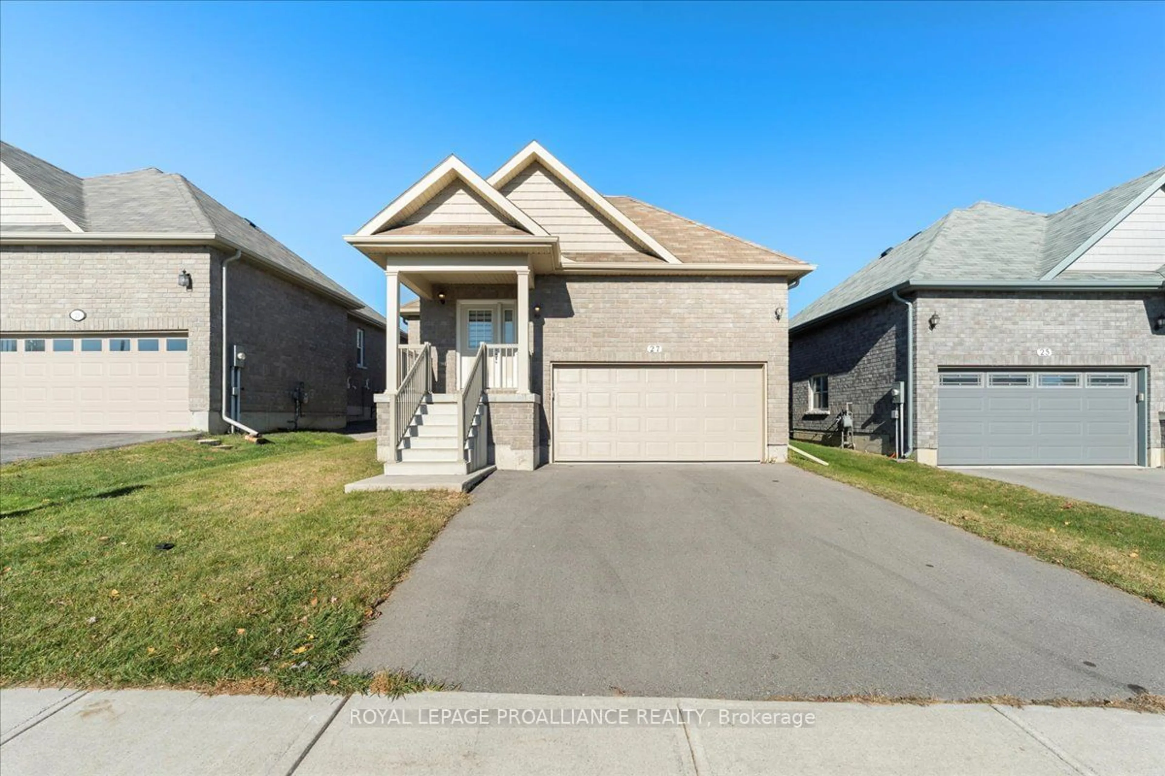 Frontside or backside of a home, the street view for 27 Cortland Way, Brighton Ontario K0K 1H0