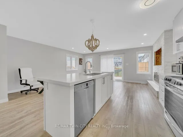 Additional property image - 8 Pony Way