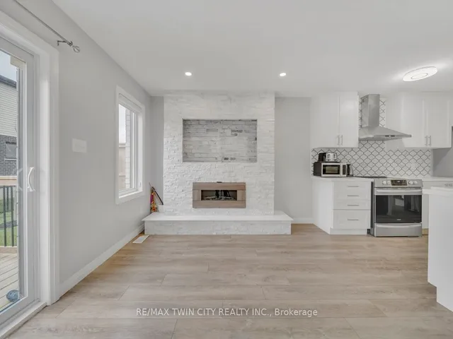 Additional property image - 8 Pony Way