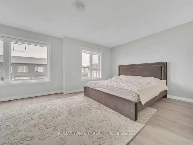 Additional property image - 8 Pony Way