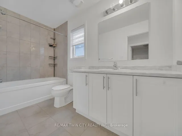 Additional property image - 8 Pony Way