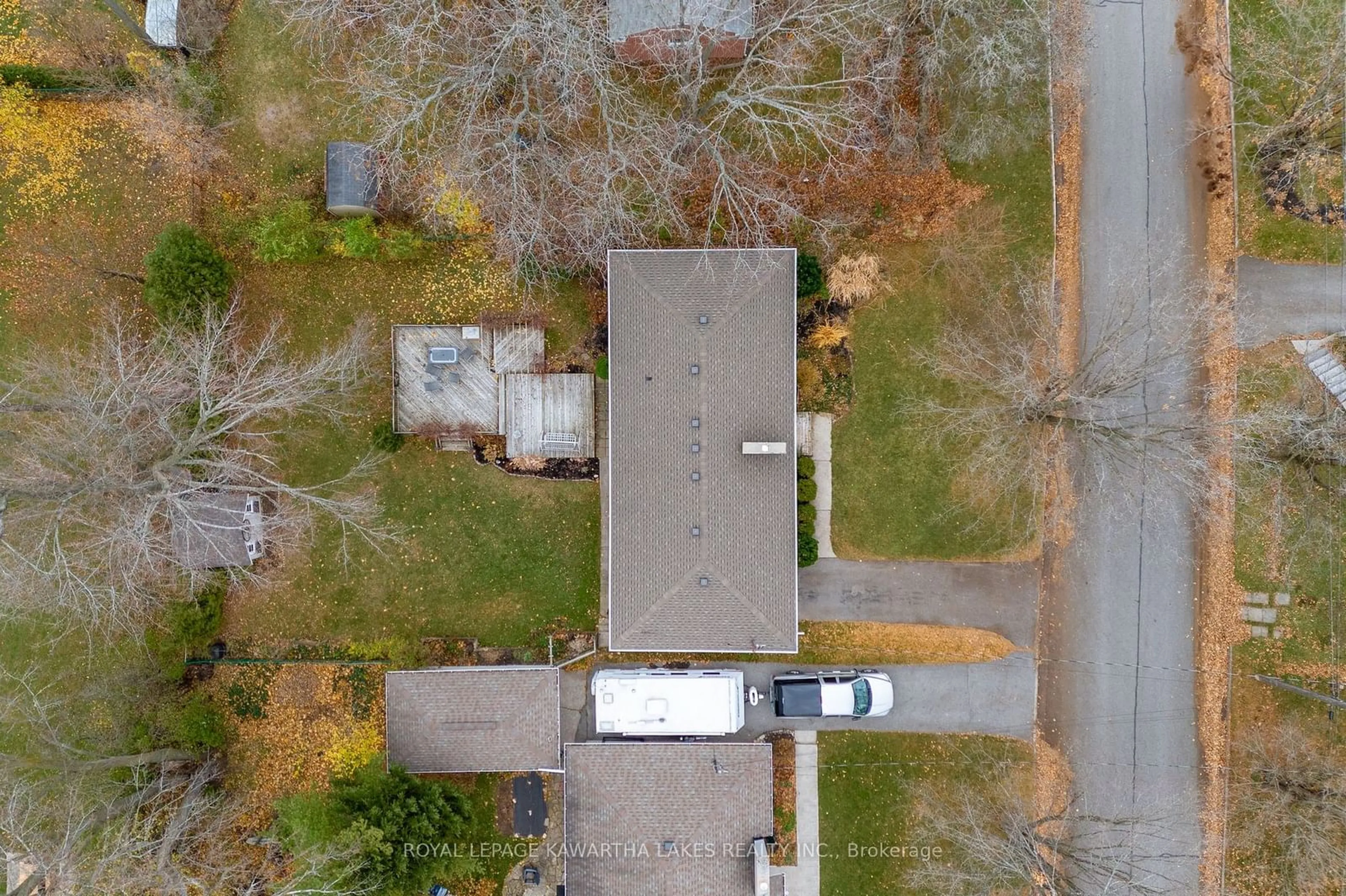 Frontside or backside of a home, the street view for 668 Stannor Dr, Peterborough Ontario K9J 4S7