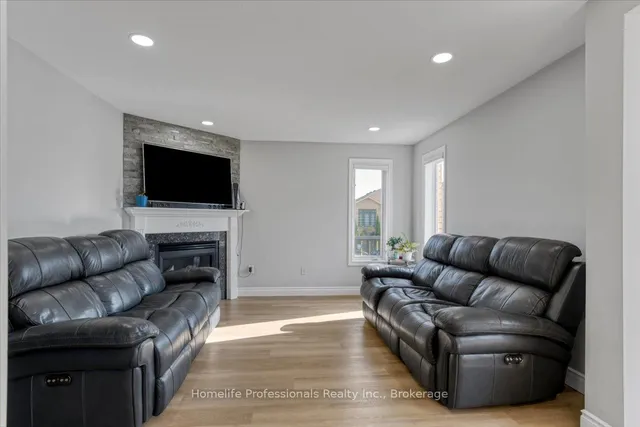 Additional property image - 55 Alexsia Crt