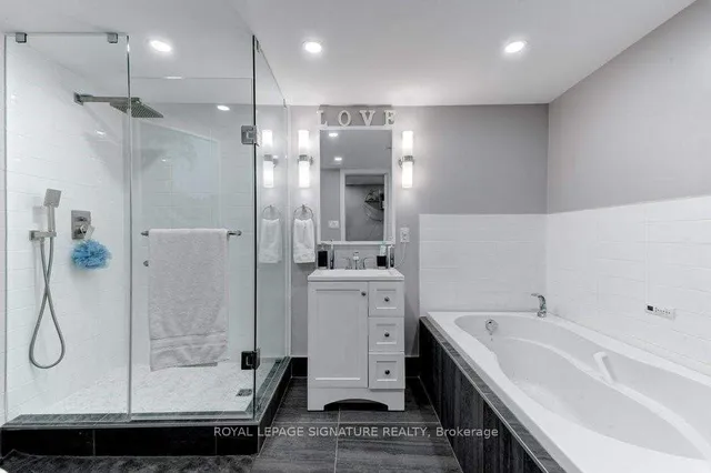 Additional property image - 120 Vineberg Dr Unit 25