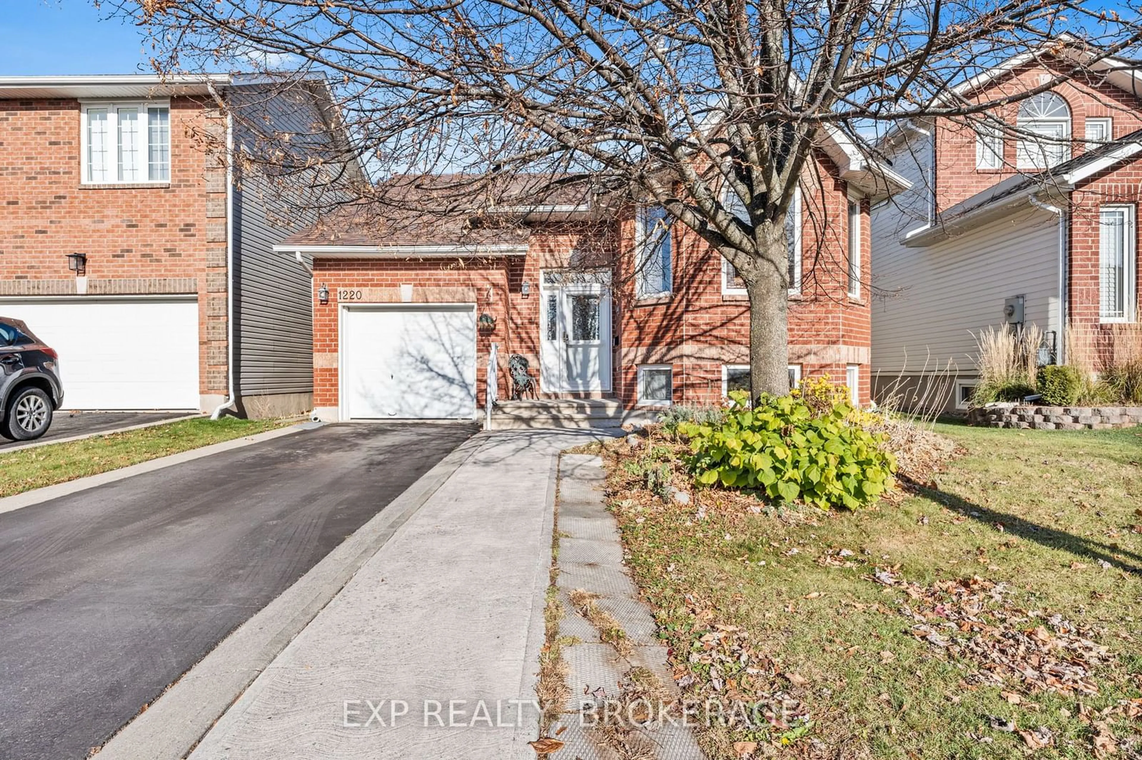 A pic from exterior of the house or condo, the street view for 1220 CYPRUS Rd, Kingston Ontario K7K 7K4