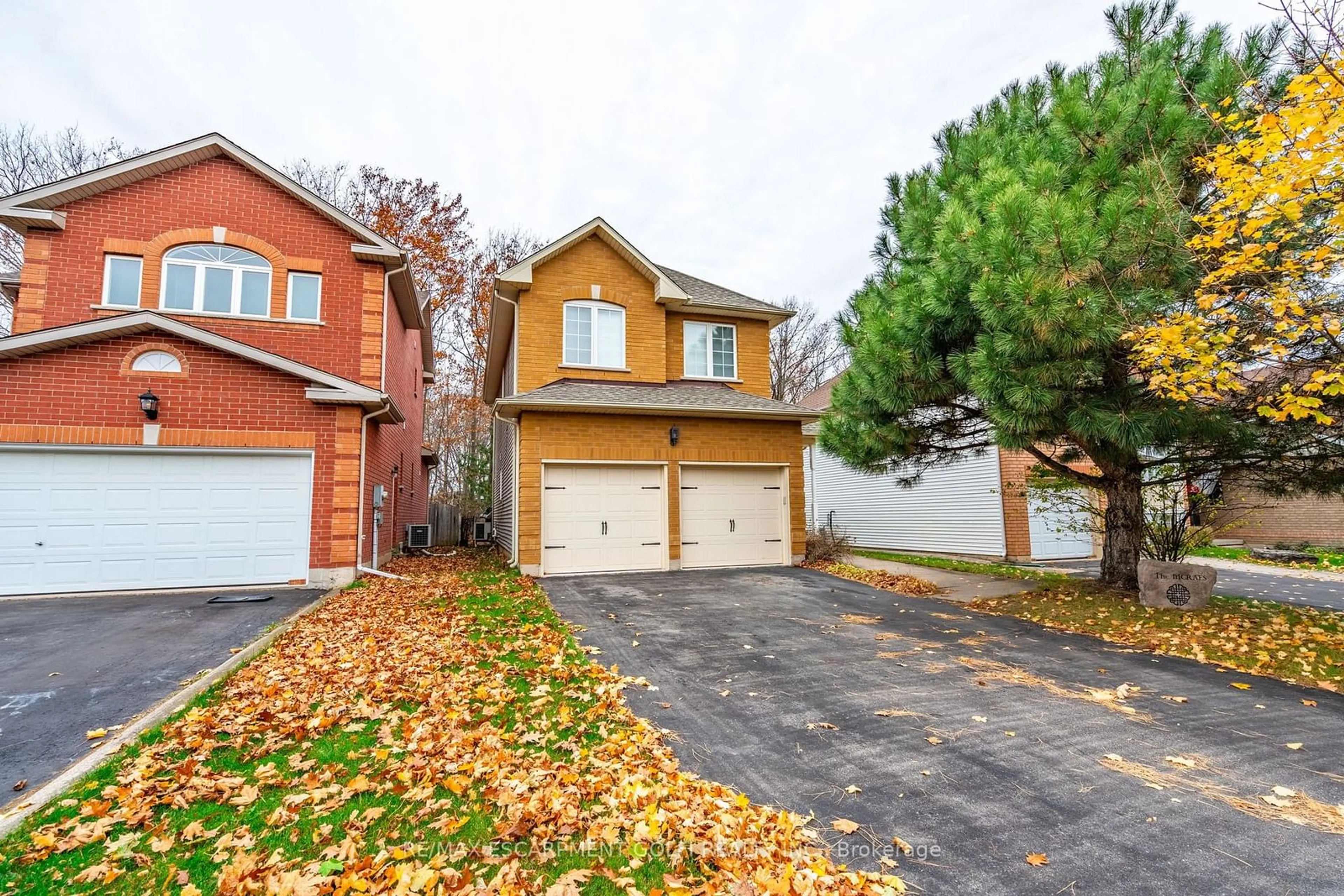 A pic from exterior of the house or condo, the street view for 4206 Stadelbauer Dr, Lincoln Ontario L0R 1B8