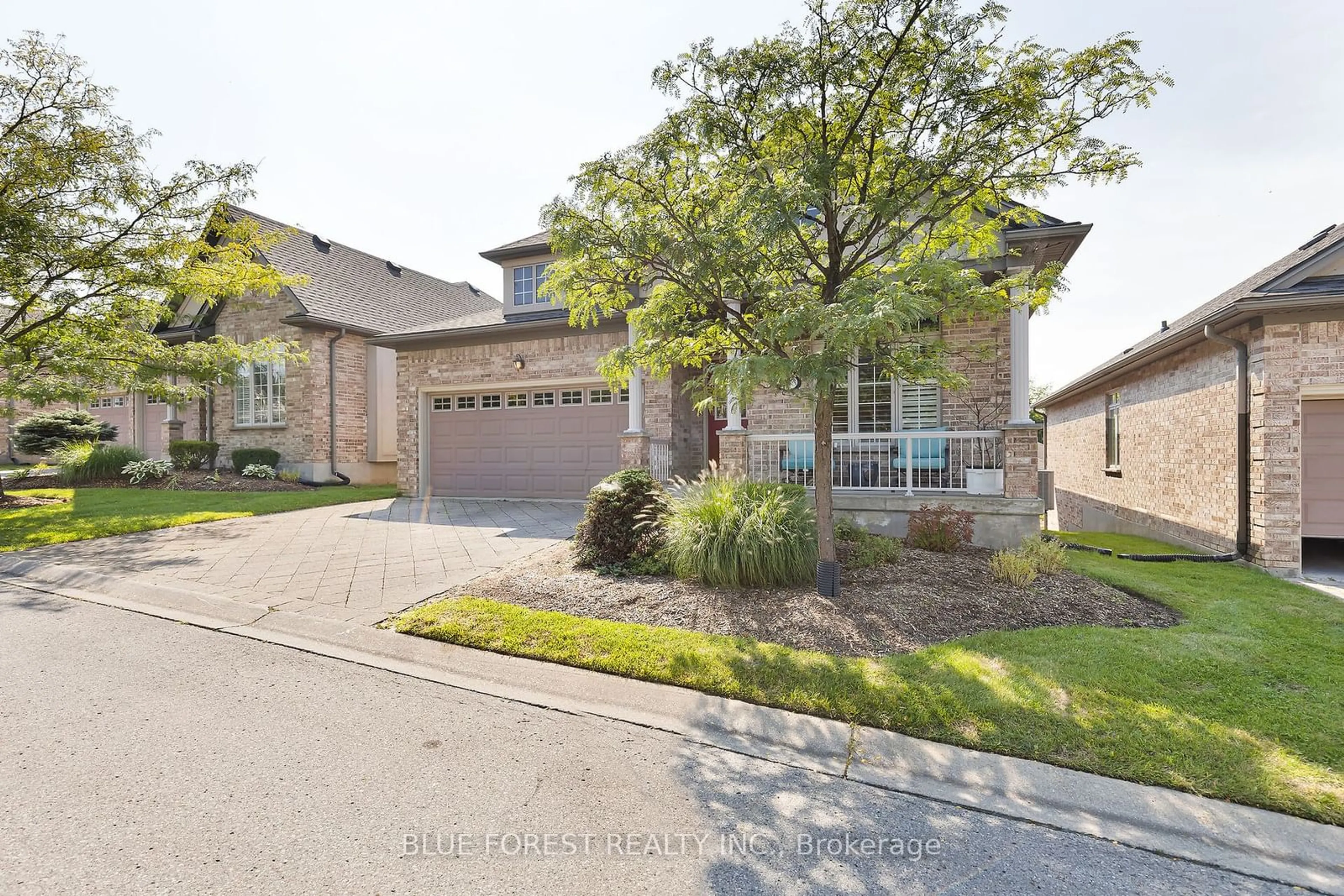 A pic from exterior of the house or condo, the street view for 578 Mcgarrell Pl #17, London Ontario N6G 5M1