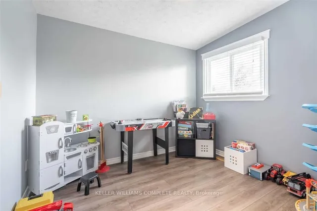 Additional property image - 69 Ronaldshay Ave
