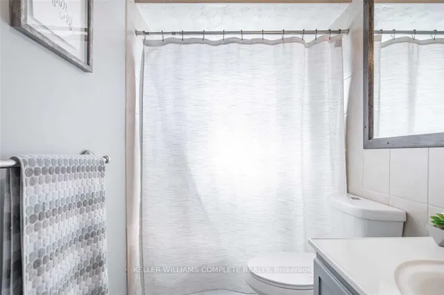 Additional property image - 69 Ronaldshay Ave